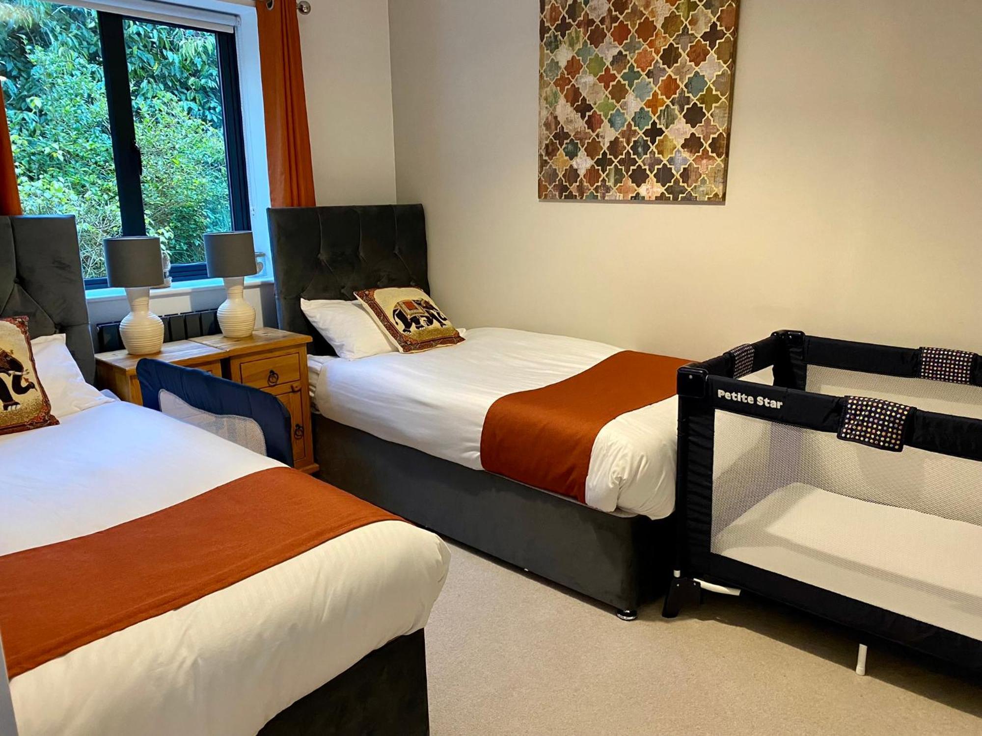 롬지 The Nook At Hillbrow 빌라 외부 사진